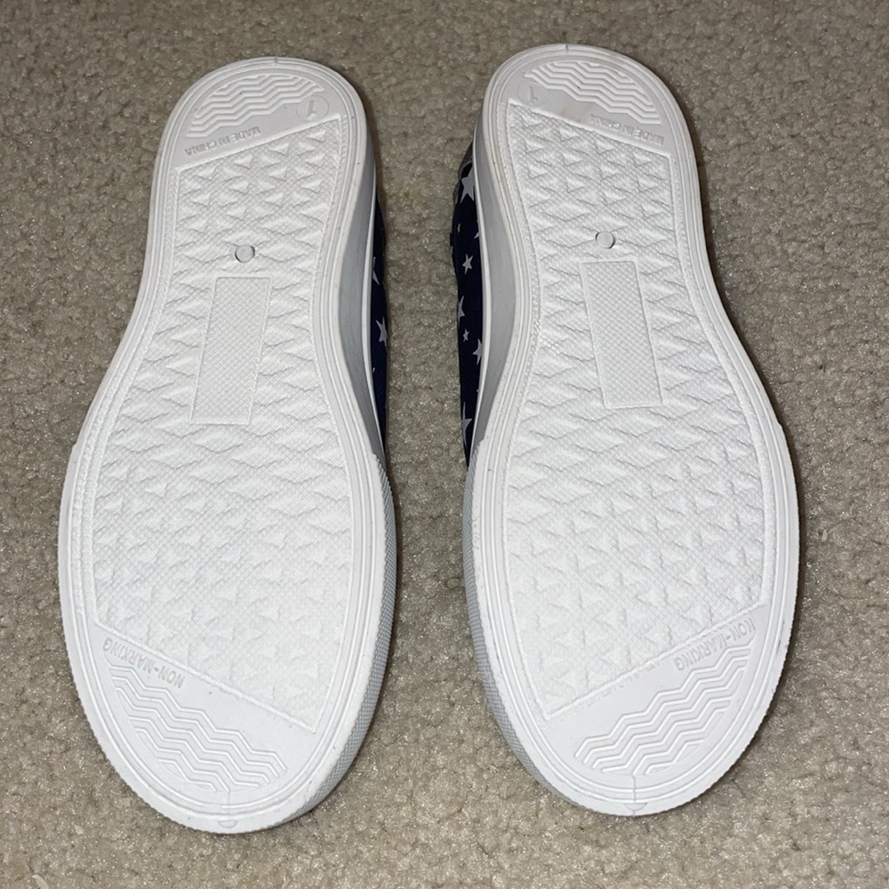 NWOT- Super Cute SO Ziti Girl’s Size 1 Slip On Shoes 💙Bundle for a Deal🩶 - Picture 5 of 5